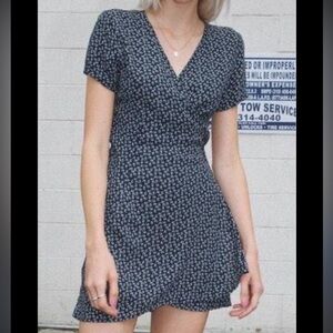 Brandy Melville robbie dress
